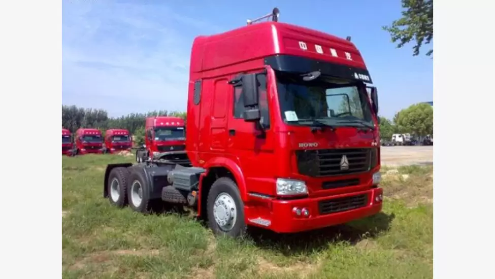 Sinotruk HOWO A7 6x4 371hp 420hp 10 wheels Tractor Truck Head